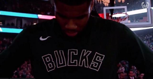 法尔克：拜仁不大可能续约格雷茨卡，尤文、那不勒斯等队有意（法尔克：拜仁续约格雷茨卡希望渺茫，尤文与那不勒斯等队有意引进）