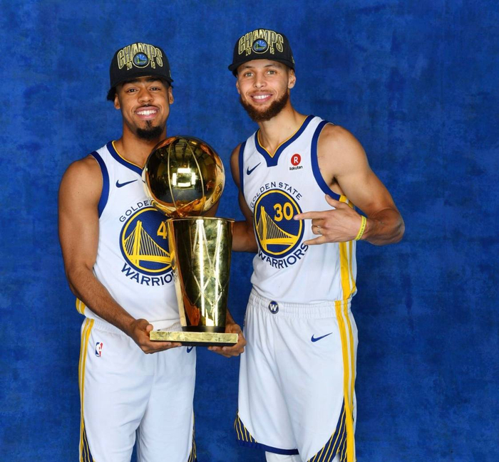 CBA杯战报：诺威尔39分，山西80-73击败广州（CBA杯综述：诺威尔砍39分，山西80-73力克广州）