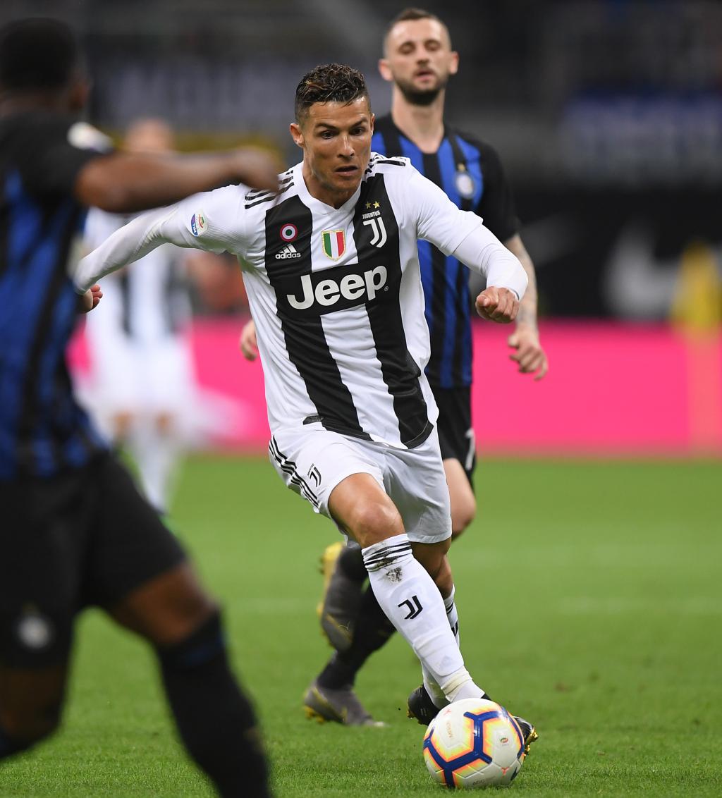 世体：布鲁日主场可容纳近30000人，巴萨将有1300名球迷助威（世体：布鲁日主场容量近3万，巴萨将有1300名球迷到场助威）