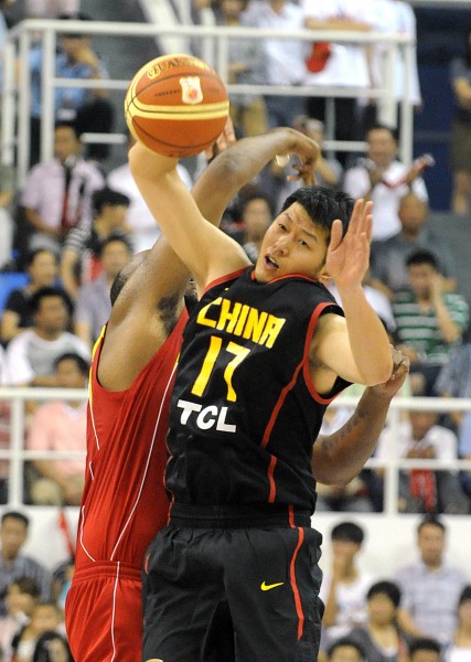 进亚冠精英附加赛！北京国安夺杯赛冠军！完胜河南队！法比奥戴帽（北京国安完胜河南捧杯晋级亚冠精英附加赛，法比奥上演帽子戏法）