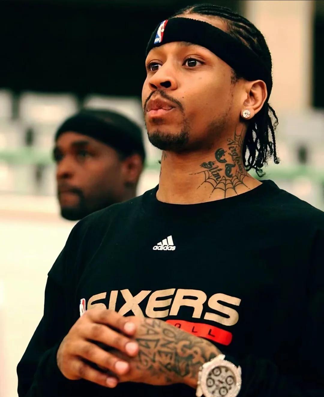 欧联替补出场，范佩西儿子沙奎尔在父亲手下完成费耶诺德首秀（欧联赛场替补亮相，沙奎尔在父亲范佩西麾下上演费耶诺德处子秀）