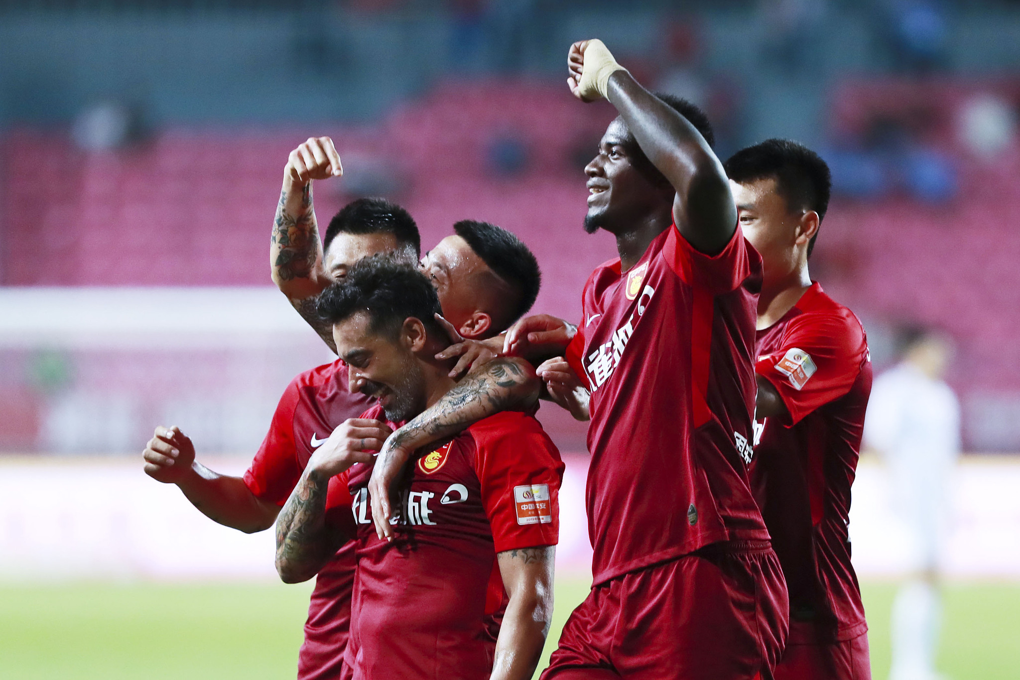 前利物浦定位球教练：如有需要愿重返球队，利物浦随时欢迎打给我（前利物浦定位球教练称愿在需要时重返球队：利物浦可随时来电）