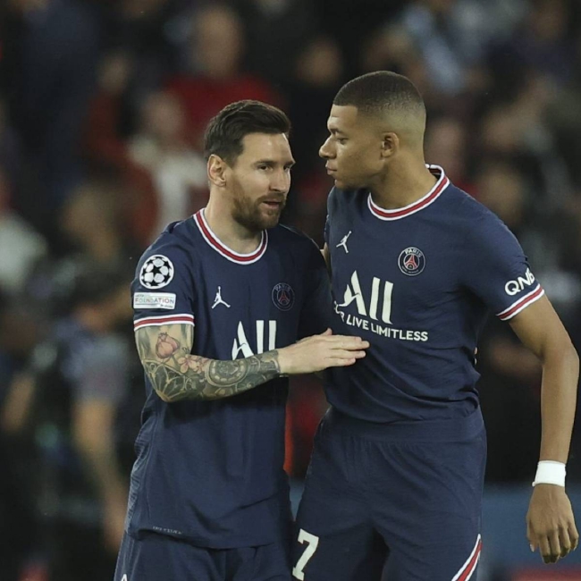 申花3-1津门虎连续两年屈居亚军，李嗣镕首秀即破门，吴曦点射（申花3-1力克津门虎，连续两季屈居亚军；李嗣镕首秀破门、吴曦点射建功）