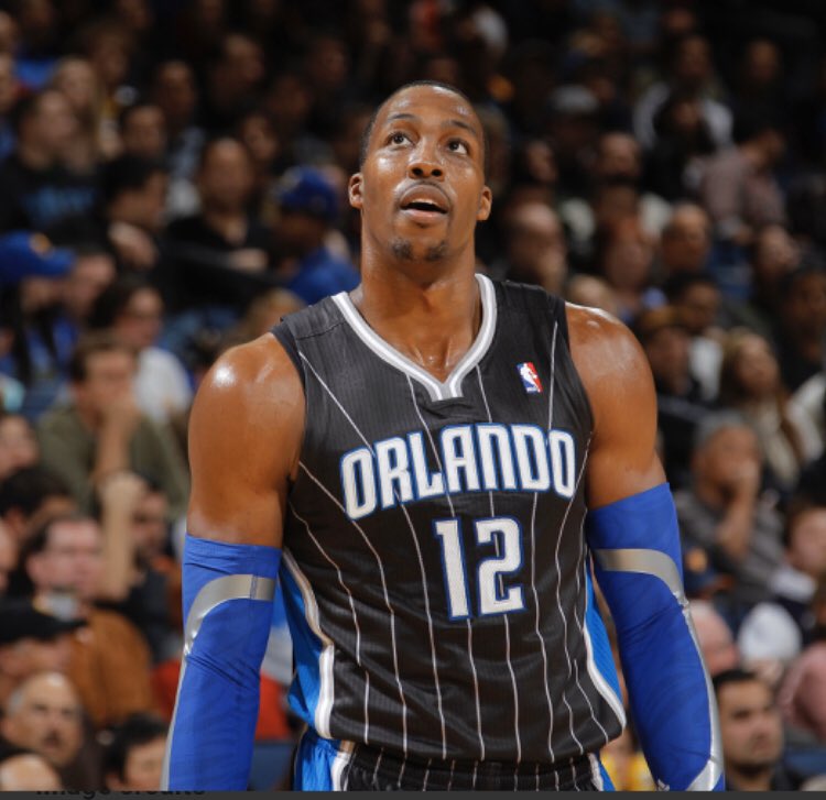 VP老板：踢掉电子哥和Jame都是选手和教练共同要求的（VP老板称：移除电子哥与Jame是选手与教练组的一致请求）