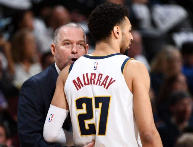 重穿球鞋，前皇马后卫科恩特朗准备参加国王联赛（前皇马后卫科恩特朗复出，将出战国王联赛）