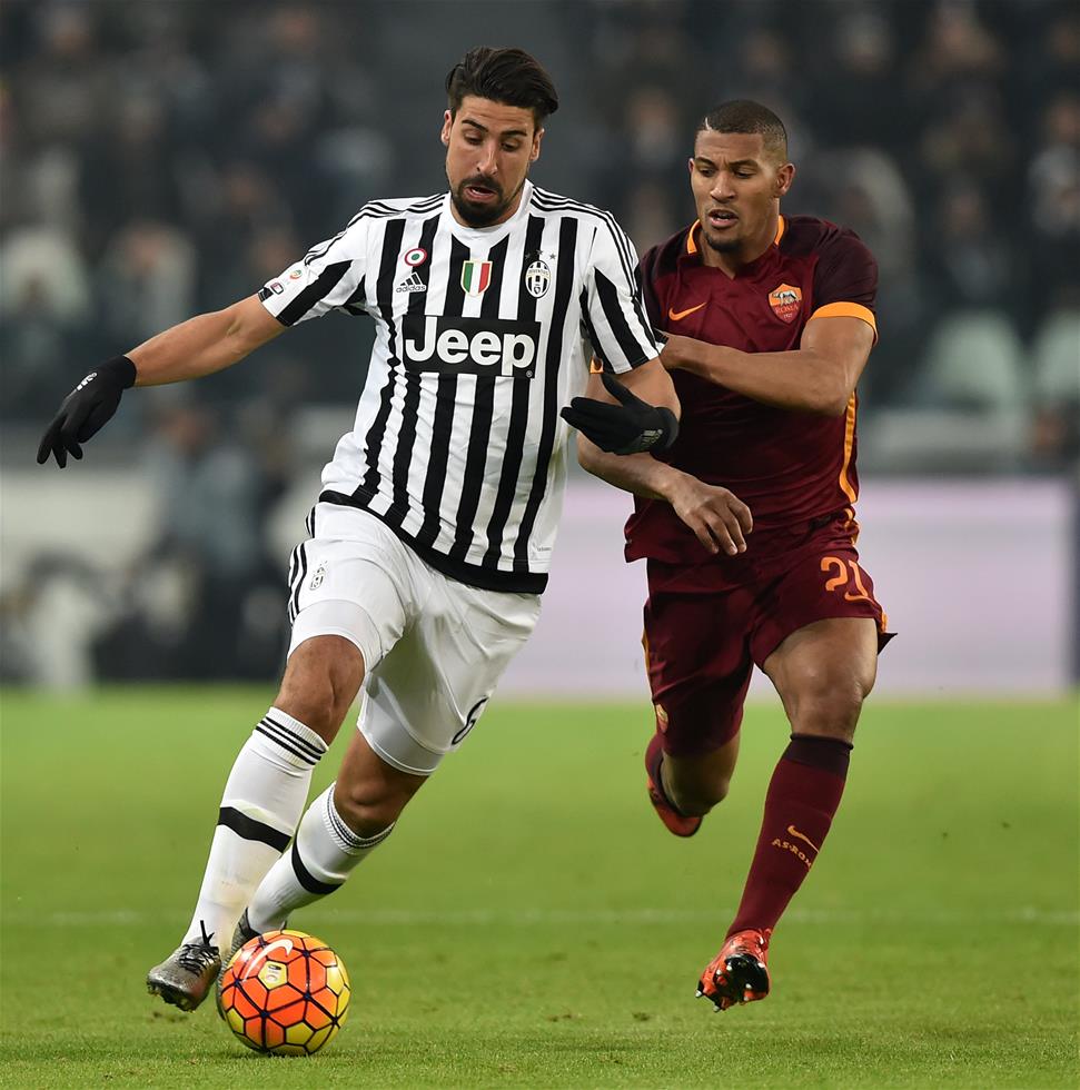 亨利：皇马半年就想换掉阿隆索太荒诞了，在那只会执教还不够（亨利：皇马仅半年就要换阿隆索太离谱，那里光会执教远远不够）