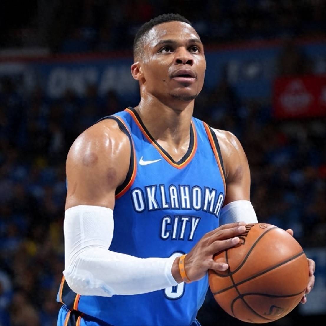 半场战报：温哥华白浪2-0洛杉矶，拉沃尔达、萨比建功（半场速递：温哥华白浪2-0领先洛杉矶，拉沃尔达与萨比相继破门）