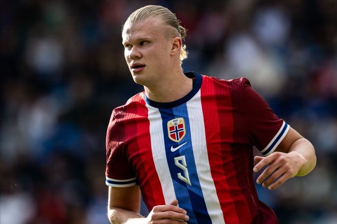 苦苦支撑！威少半场10中5砍全队最高17分4助 罚球6中6（孤军奋战！威少半场10投5中砍下全队最高17分+4助攻，罚球6罚全中）