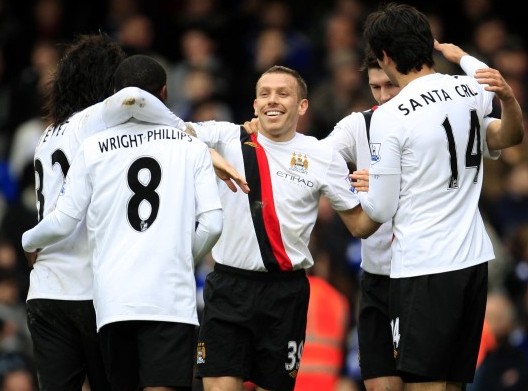 Shams：卡梅伦·约翰逊遭遇右膝骨挫伤，将4-6周后复查（据Shams报道，卡梅伦·约翰逊右膝骨挫伤，预计4-6周后复查）