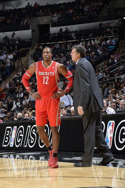 全北现代2-1光州捧杯，大田韩亚、浦项铁人、江原获亚冠资格（全北现代2-1力克光州封王，大田韩亚、浦项铁人、江原拿到亚冠门票）