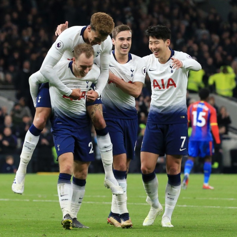 日职乙战报：格拉卡、松原后破门，磐田喜悦2-1战胜鸟栖砂岩（日乙赛况：格拉卡与松原末段建功，磐田喜悦2-1击败鸟栖砂岩）