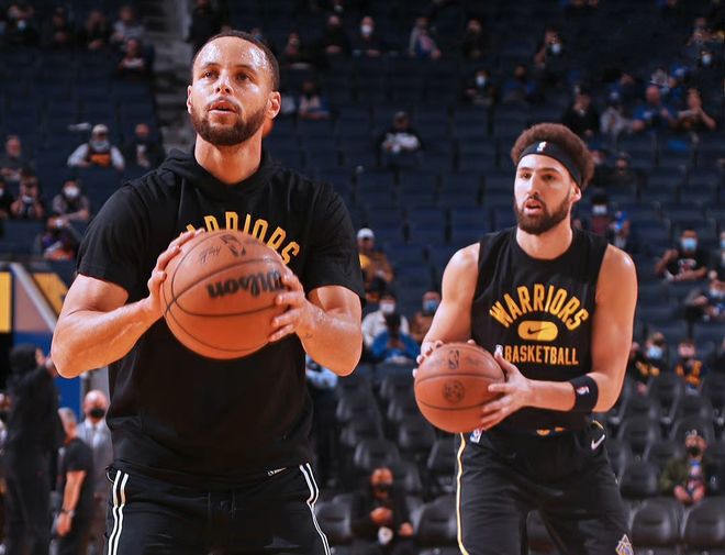 罗马诺：尤文知道三家英超俱乐部联系了道路，球员希望转会（罗马诺：尤文知悉三家英超已联系道路，球员倾向转会）