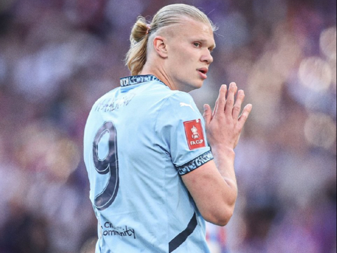 遮天蔽日！切特镇守篮下 腾空暴起再帽狄龙·布鲁克斯（禁区铁闸！切特腾空封杀，再帽狄龙·布鲁克斯）